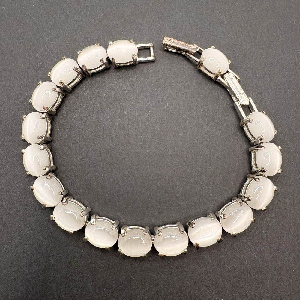 Vintage Avon White Moonstone Tennis Link Bracelet Silver Tone w/ Extender